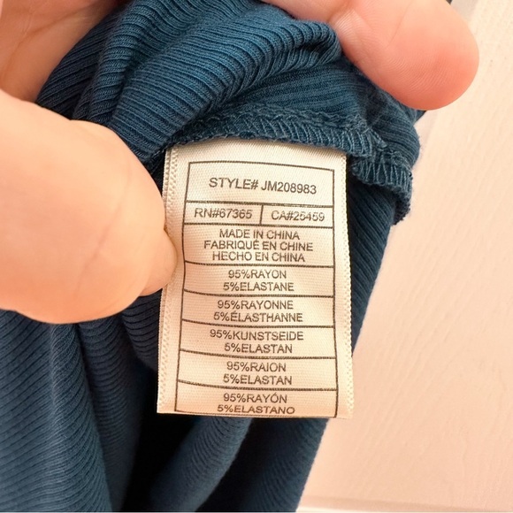 Betsey Johnson Mini Rib Flutter Sleeve Midi with Ruched Slit sz XS Blue Saphire - Picture 7 of 8